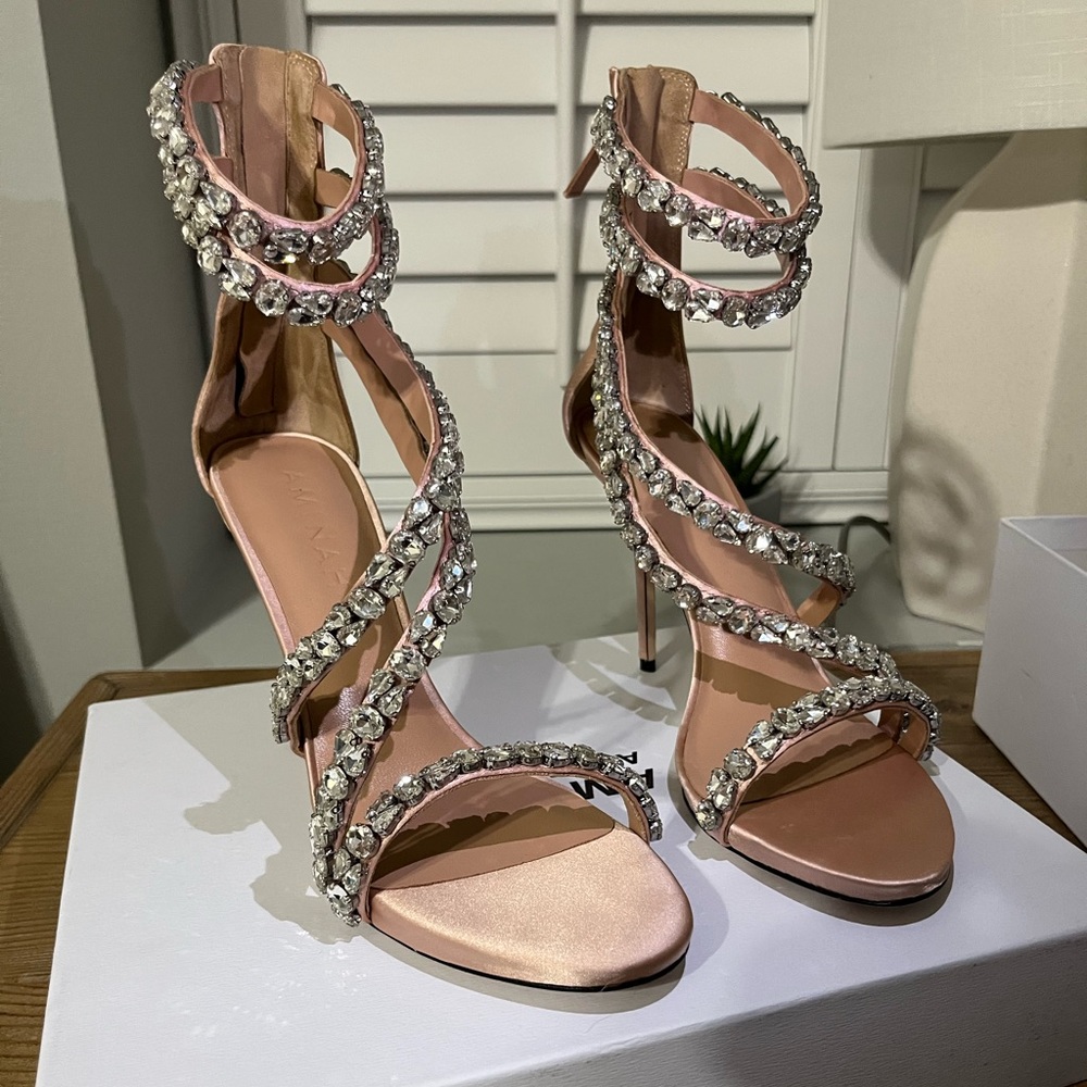 AMINAH Abdul Jillil Soleil Sandal Tan kitten
